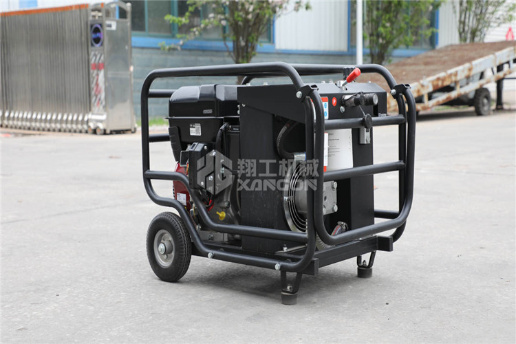 液壓動(dong)力站 (4).jpg 液壓(ya)動力站 (4).jpg