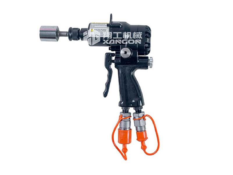XGW-12液壓(ya)沖擊扳手(shǒu)