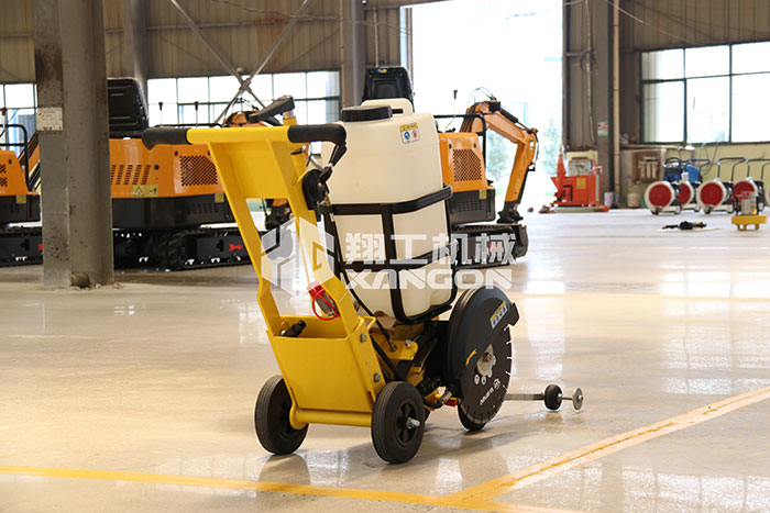 液壓圓(yuan)盤切割(gē)鋸 液壓(ya)圓盤切(qie)割鋸